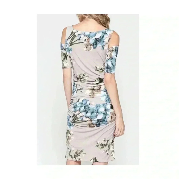 🆕 Hello Miz Maternity Gray & Blue Floral Cold-Shoulder Dress M🆕 - Picture 2 of 10